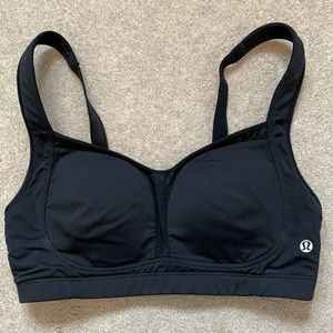 Lululemon Tata tamer sports bra 32DD